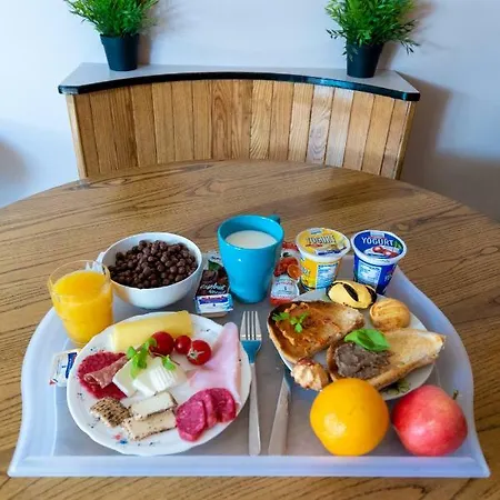 Estrella * 拉巴特