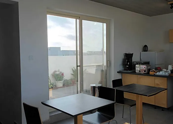 Estrella Ραμπάτ