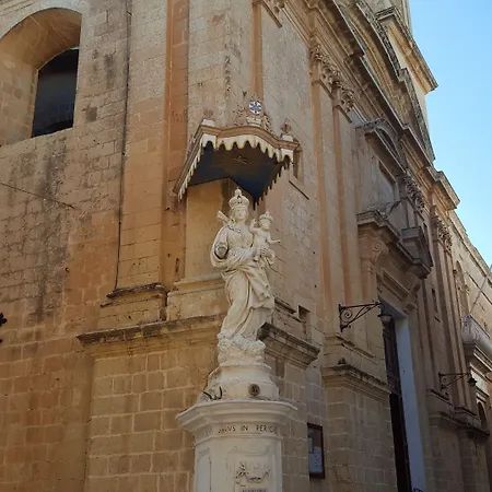 Estrella *