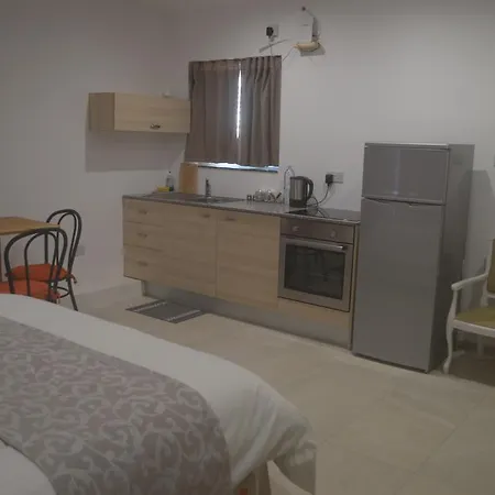 Apartment Estrella Rabat