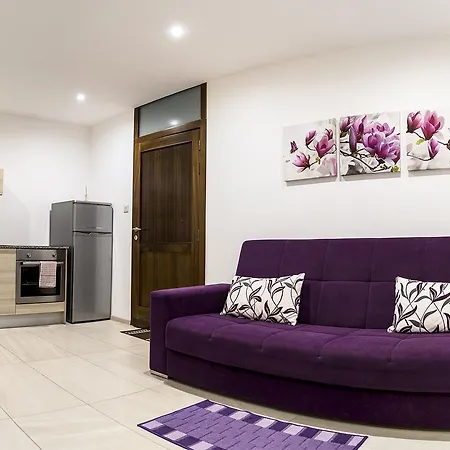 Apartment Estrella Rabat